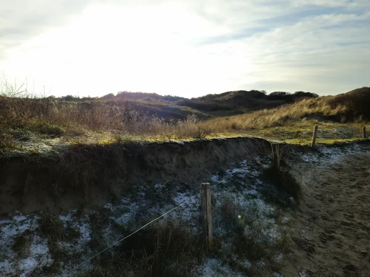 Oostnieuwkerke duinen wandeling in de koude (België)